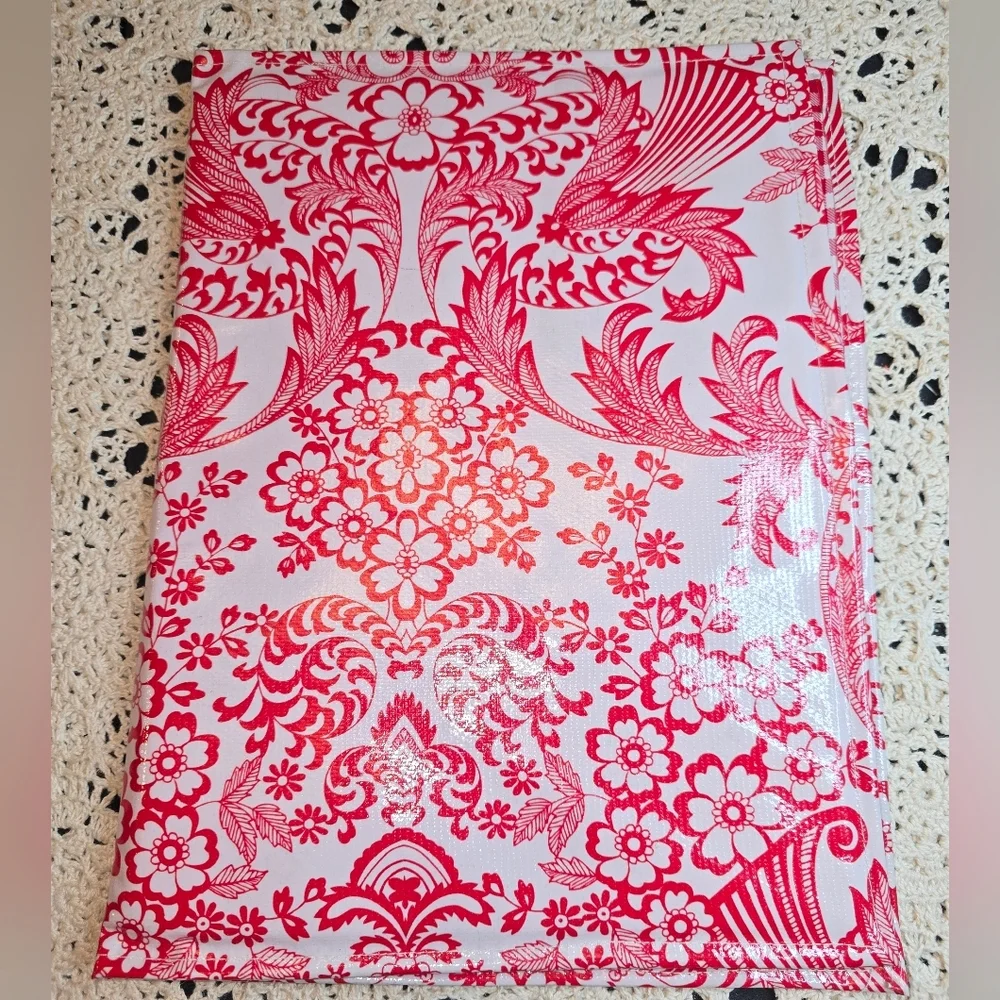 Oilcloth Red Lace On White Portfolio Cover Pad Holder Letter Size